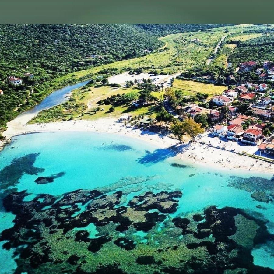 Domus Deiana Case Vacanza Сан-Джованни-Суерджу Экстерьер фото