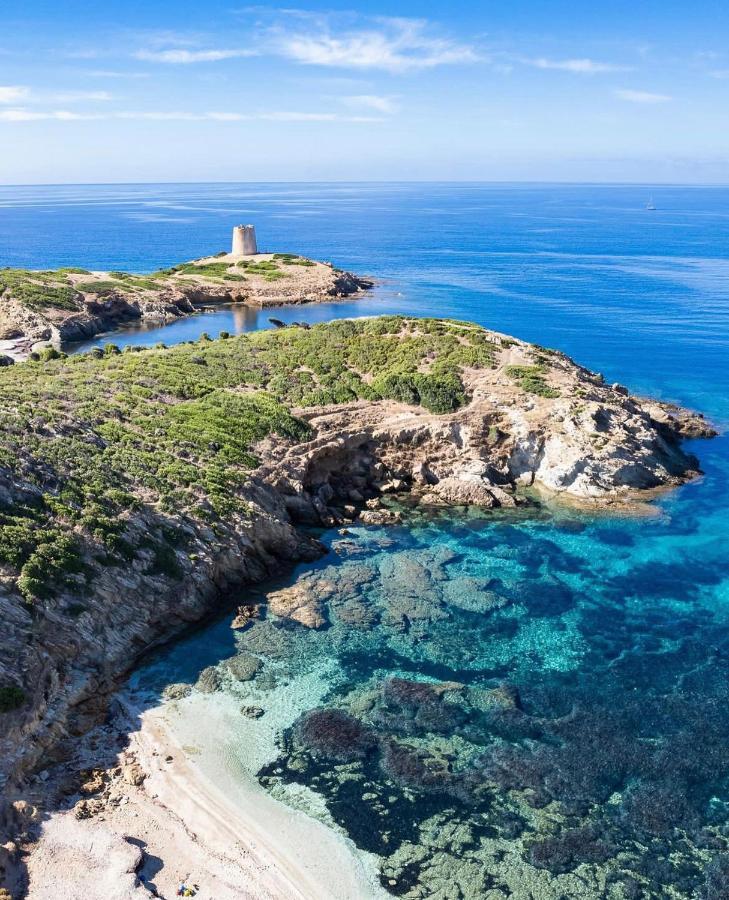 Domus Deiana Case Vacanza Сан-Джованни-Суерджу Экстерьер фото